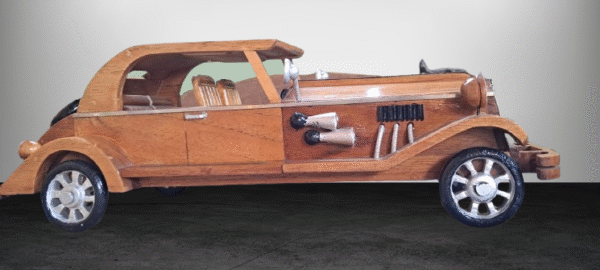 OG-134 Wooden Vintage Car Model